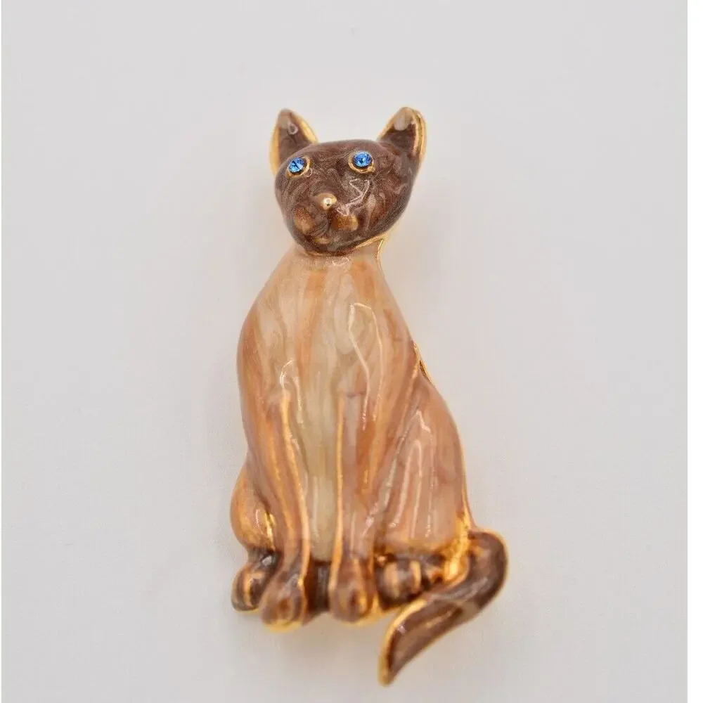 Vintage Siamese Cat Pin Brooch Brown Enamel Blue Eyes Gold Tone 1980s BinAT